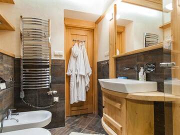 Фотографии Апартаменты с террасой Апартаменты Apartament Domino - Kościelisko Chotarz г. Косцелиско (Польша) №85 Фото номера Апартаменты с террасой Апартаменты Apartament Domino - Kościelisko Chotarz г. Косцелиско 85