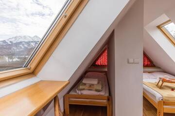Фото номера Апартаменты (для 6 взрослых) Апартаменты Apartament Słoneczny Zakopane г. Косцелиско 45