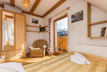 Фото номера Апартаменты (для 6 взрослых) Апартаменты Apartament Słoneczny Zakopane г. Косцелиско 84