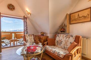 Фото номера Апартаменты (для 6 взрослых) Апартаменты Apartament Słoneczny Zakopane г. Косцелиско 96