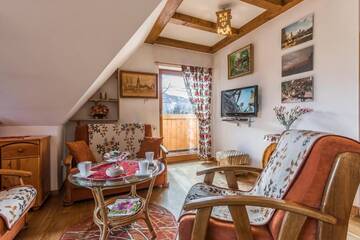 Фото номера Апартаменты (для 6 взрослых) Апартаменты Apartament Słoneczny Zakopane г. Косцелиско 99