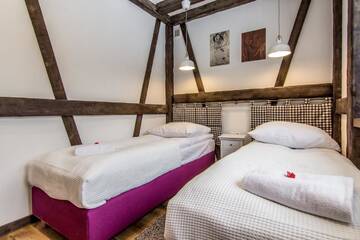 Фото номера Апартаменты с 3 спальнями и балконом Апартаменты Apartamenty Gronik Zakopane г. Косцелиско 30