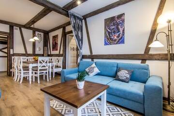 Фото номера Апартаменты с 3 спальнями и балконом Апартаменты Apartamenty Gronik Zakopane г. Косцелиско 10