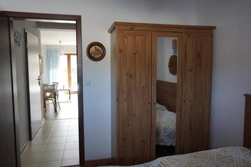 Фото номера Апартаменты с 1 спальней с диваном-кроватью. Апартаменты Apartamenty z Basenem г. Косцелиско 71