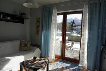 Фото номера Апартаменты с 1 спальней с диваном-кроватью. Апартаменты Apartamenty z Basenem г. Косцелиско 12