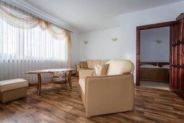 Фото номера Семейные апартаменты Апартаменты Sykowny Dworek Apartamenty г. Косцелиско 48