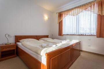 Фото номера Семейные апартаменты Апартаменты Sykowny Dworek Apartamenty г. Косцелиско 38