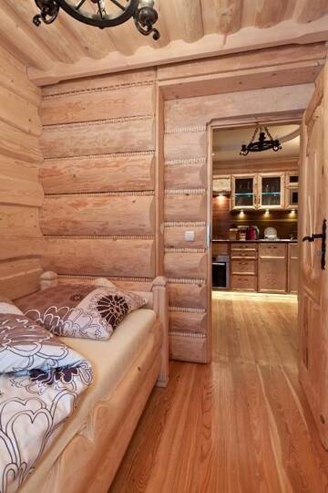 Фото номера Superior Three-Bedroom Apartment with Jacuzzi Апартаменты Willa Przy Dolinie Kościeliskiej г. Косцелиско 30