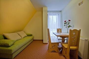 Фото номера Апартаменты (для 4 взрослых) Отель Hotel Eco Tatry Resort &amp; Holiday г. Косцелиско 3