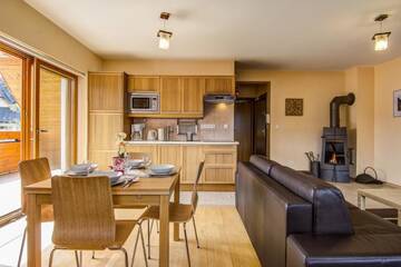 Фото номера Апартаменты с видом на горы (для 4 взрослых) Апартаменты Apartamenty Snowbird Zakopane г. Косцелиско 19