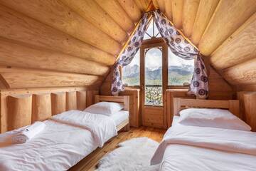 Фото номера Дом с 3 спальнями Шале Domek Tatra Lux Zakopane г. Косцелиско 22
