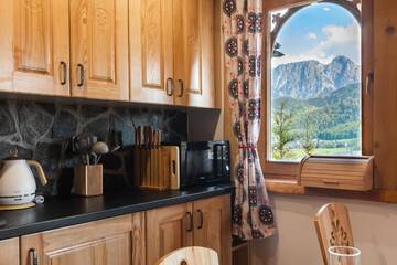 Фото номера Дом с 3 спальнями Шале Domek Tatra Lux Zakopane г. Косцелиско 32