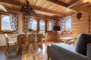 Фото номера Дом с 3 спальнями Шале Domek Tatra Lux Zakopane г. Косцелиско 12