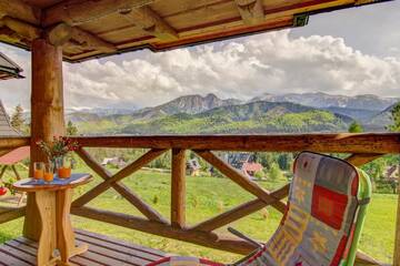 Фото номера Коттедж (для 8 взрослых) Шале Domek Tatra Lux Zakopane г. Косцелиско 2