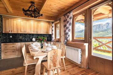 Фото номера Дом с 3 спальнями Шале Domek Tatra Lux Zakopane г. Косцелиско 16