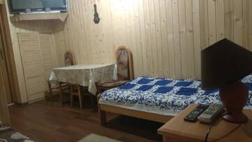 Фото номера Трехместный номер с ванной комнатой Проживание в семье Pokoje u Sarnowskich г. Косцелиско 3