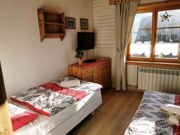 Фото номера Шале с двумя спальнями Шале Domek Hacienda г. Косцелиско 15