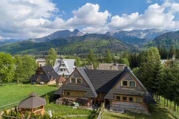 Фото номера Коттедж с 6 спальнями Дома для отпуска Rent like home - Bali Residence г. Косцелиско 107