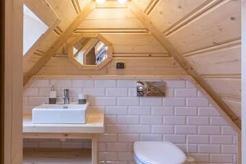 Фото номера Superior Holiday Home with Chimney and Terrace Дома для отпуска TatryTop Luxury Chalets Zakopane г. Косцелиско 44