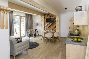 Фото Апарт-отели Apartamenty Willa Wojdyłówka г. Косцелиско 4