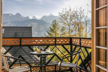 Фото номера Дом с 4 спальнями Дома для отпуска Rent like home - Dom "Willa Pitoniówka" г. Косцелиско 30