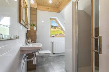 Фото номера Дом с 4 спальнями Дома для отпуска Rent like home - Dom "Willa Pitoniówka" г. Косцелиско 32